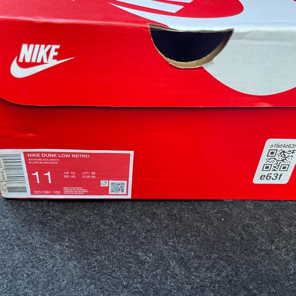 Men’s Panda Dunks Size 11 - Picture 5 of 5